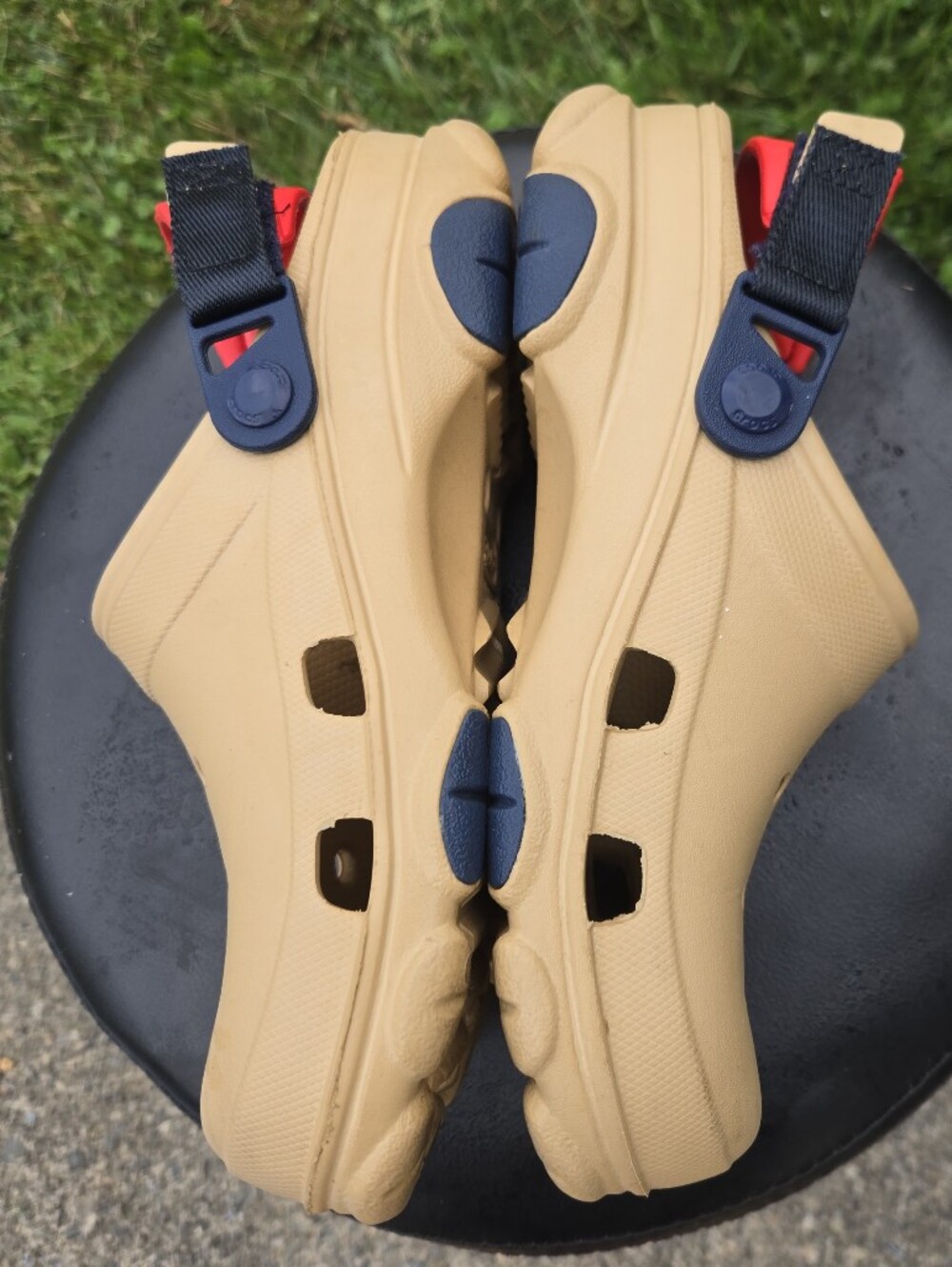 Crocs Classic All-Terrain Clog Tan Brown Unisex M6 / W8 - Picture 3 of 7